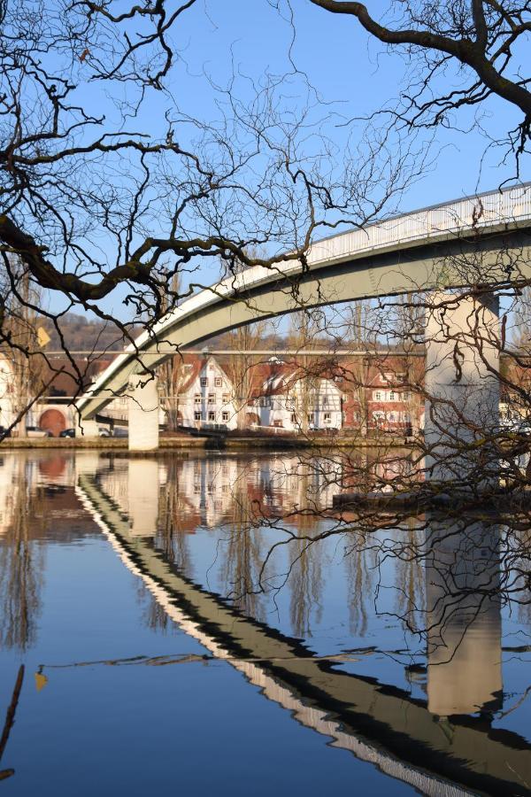 Maindrei - Schlafen Am Fluss Hotell Margetshöchheim Eksteriør bilde